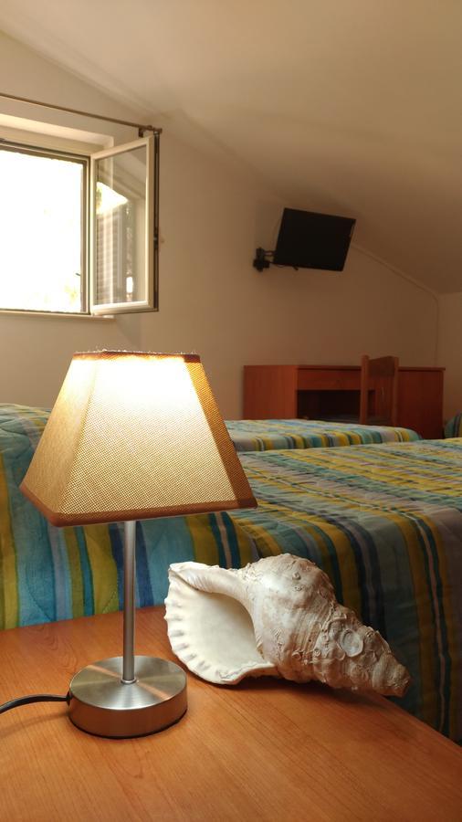 Bed And Breakfast La Mansarda Agrigento Exteriör bild